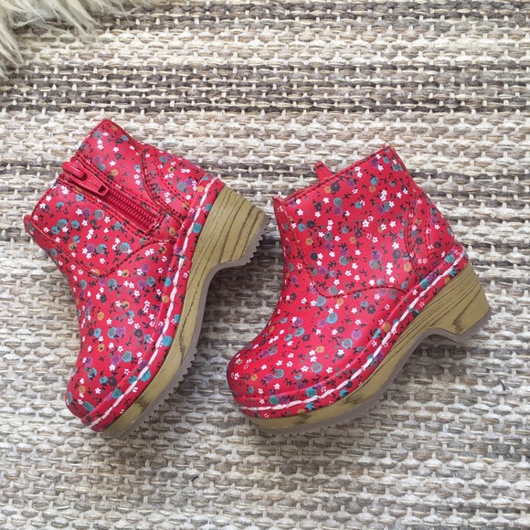 toddler clogs target